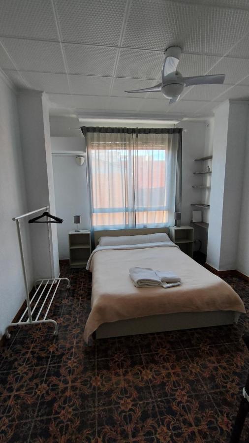 Pension Benavente Ap-7 3Min Coche Playa 5 Min Self Check-In 24H Moncófar Esterno foto