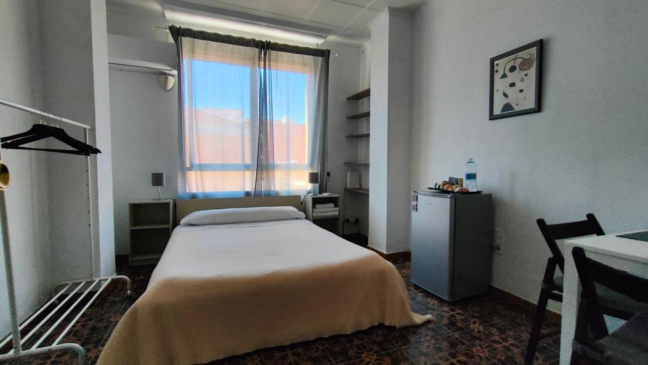 Pension Benavente Ap-7 3Min Coche Playa 5 Min Self Check-In 24H Moncófar Esterno foto