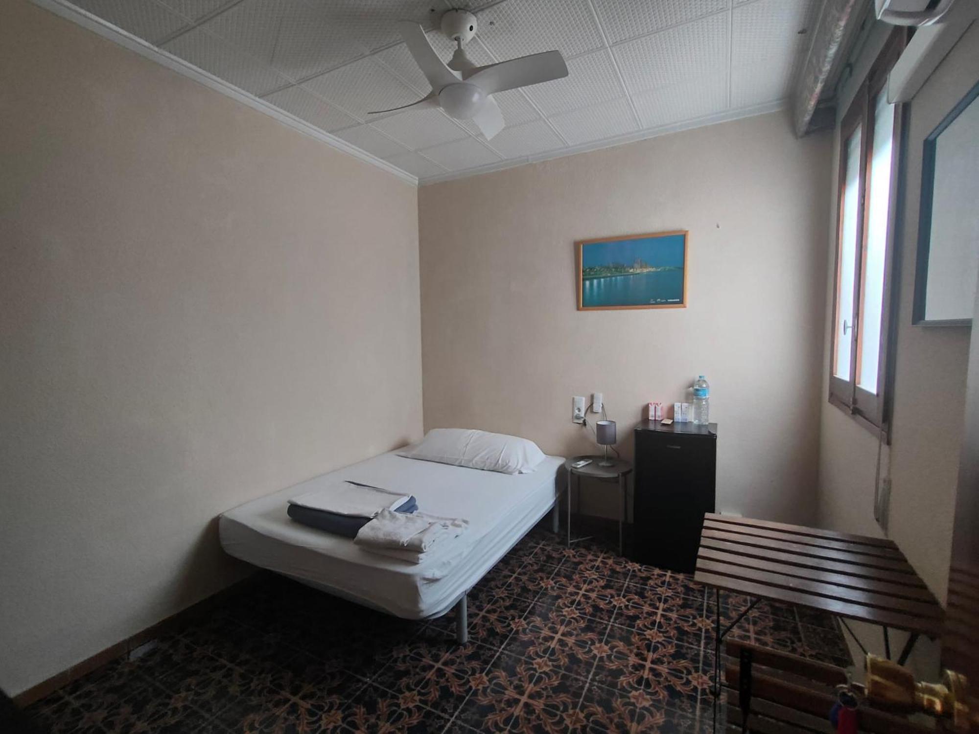 Pension Benavente Ap-7 3Min Coche Playa 5 Min Self Check-In 24H Moncófar Esterno foto